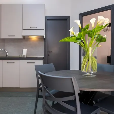 Apartment La Terrazza 112 E 112