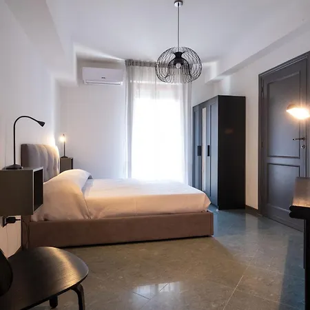 La Terrazza 112 E 112 *